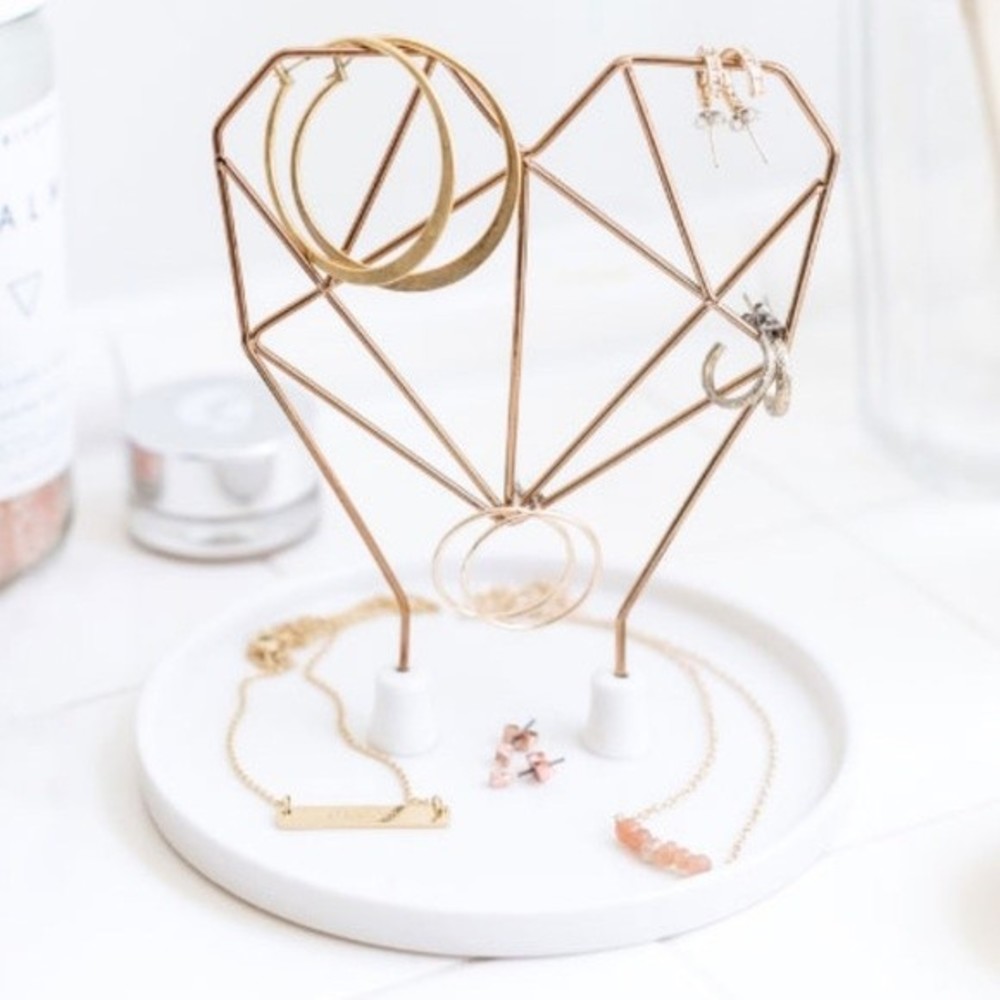 Imm Coxet Porcelain and Wire Heart Jewelry Holder Trinket Dish White Rose Gold